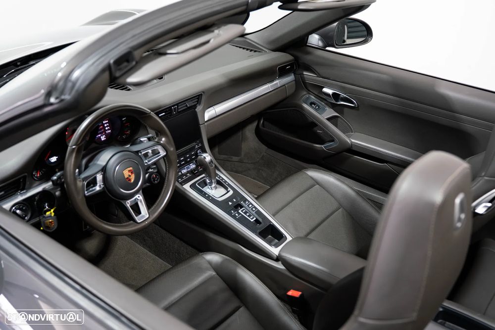 Porsche 911 (991) Carrera 2 S PDK - 27