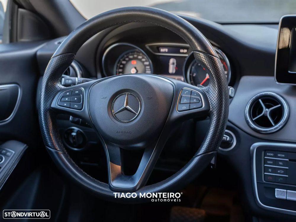 Mercedes-Benz CLA 180 - 24