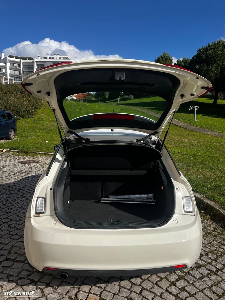 Audi A1 1.6 TDI Sport - 8