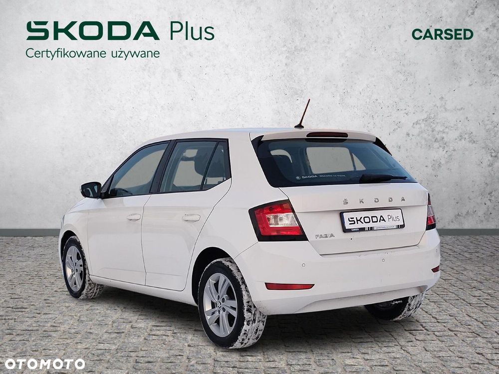 Skoda Fabia - 4