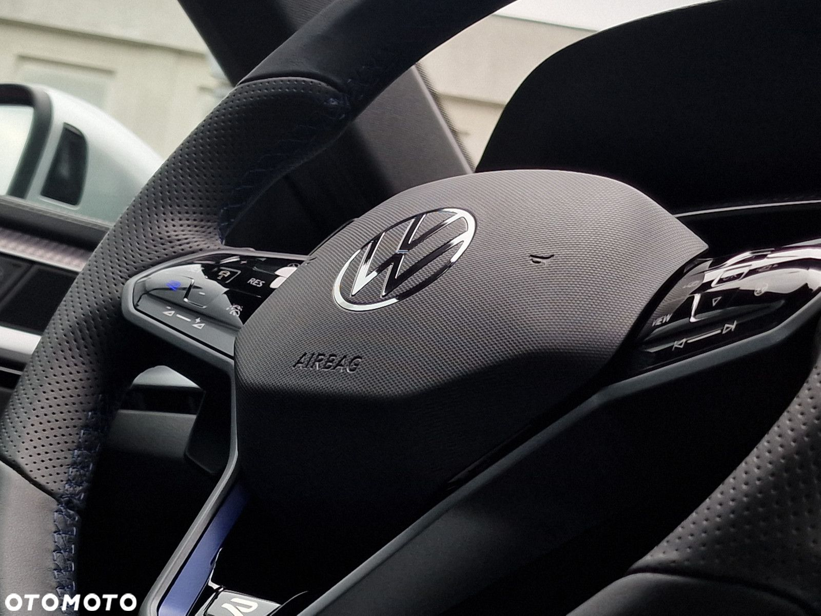 Volkswagen Arteon 2.0 TSI 4Motion R DSG - 34