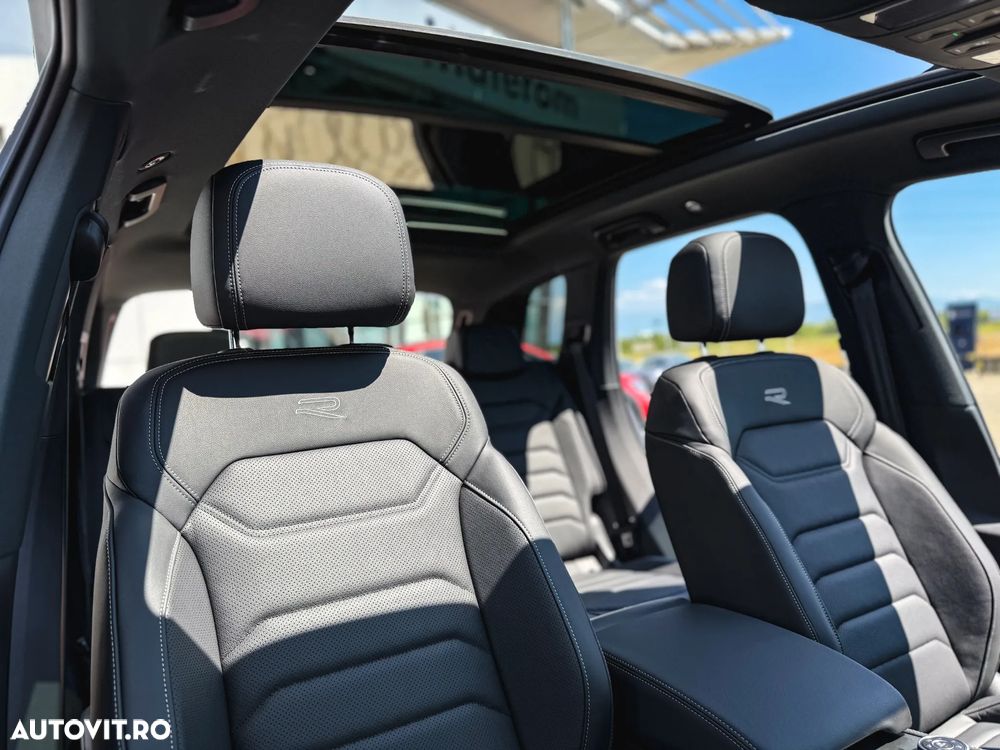 Volkswagen Touareg V6 TDI 4MOTION R-Line - 13
