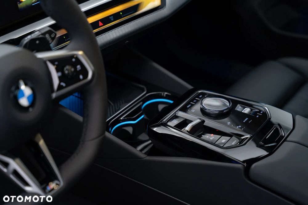 BMW Seria 5 - 23
