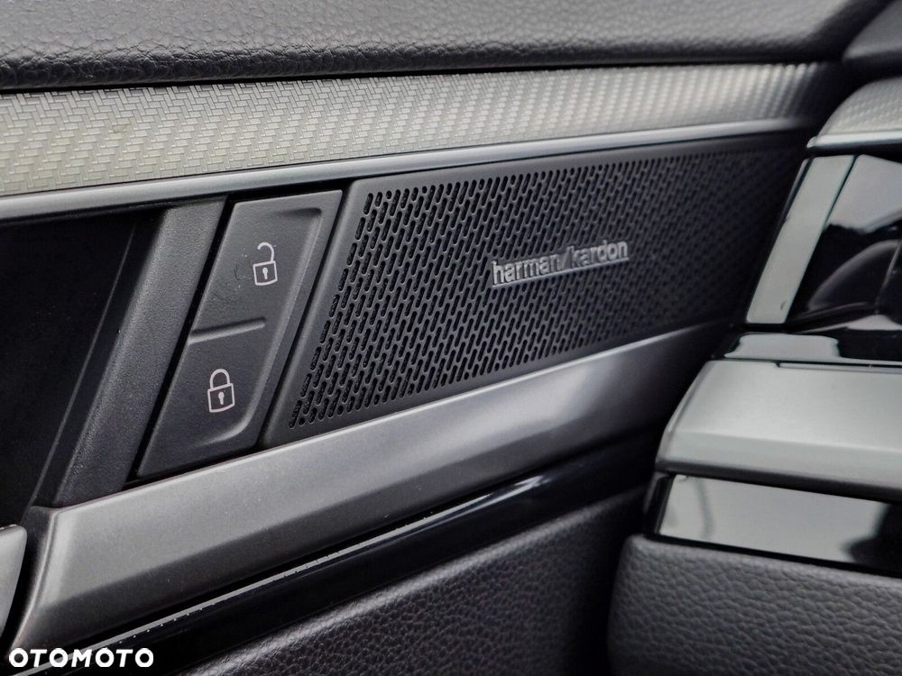 Volkswagen Arteon Shooting Brake 2.0 TDI 4Motion R-Line DSG - 12