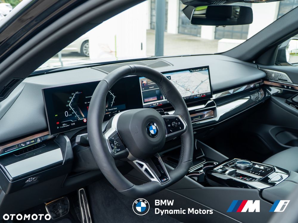 BMW Seria 5 520d xDrive Touring - 19