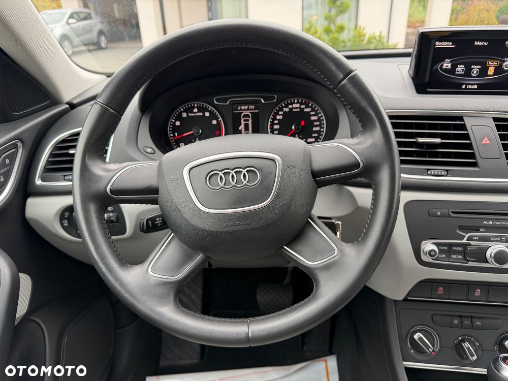 Audi Q3 1.4 TFSI S tronic - 22