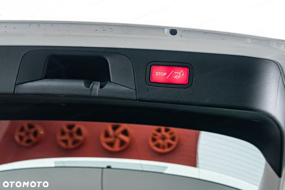 Mercedes-Benz GLC 200 d 4-Matic - 30