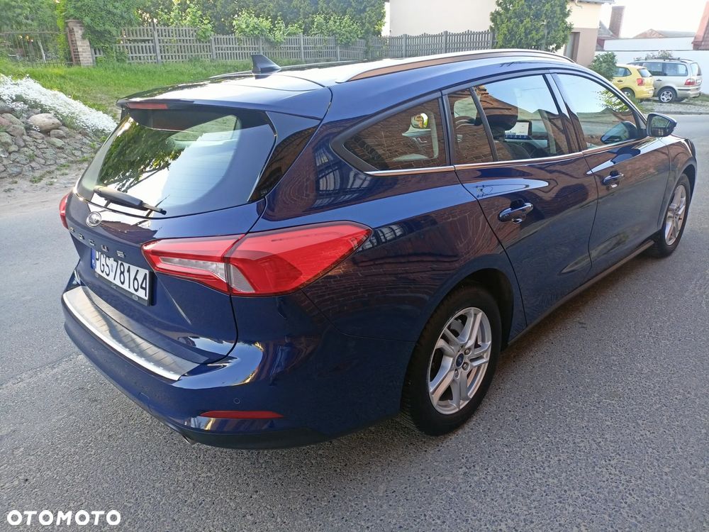 Ford Focus - 10