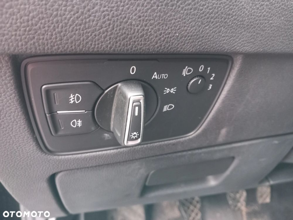 Volkswagen Passat 2.0 TDI SCR (BlueMotion Technology) Highline - 25