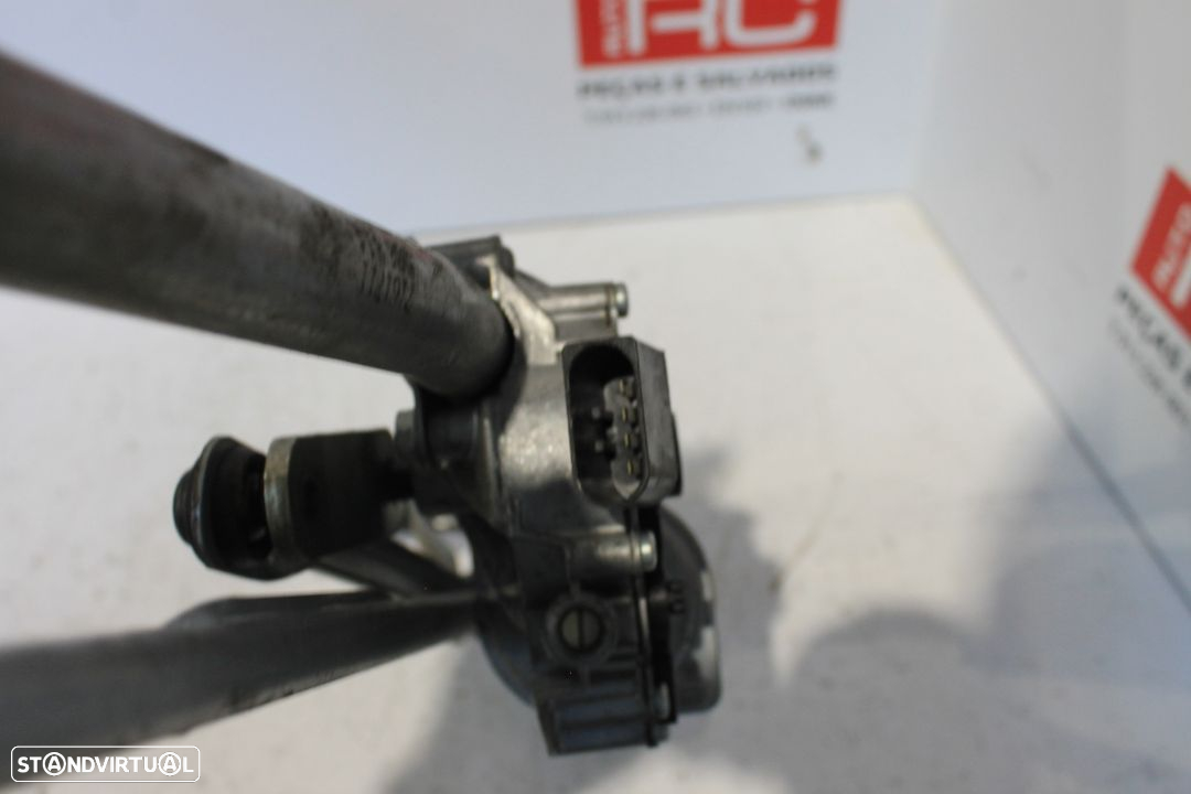 Limpa Para Brisas BMW E90 - 3