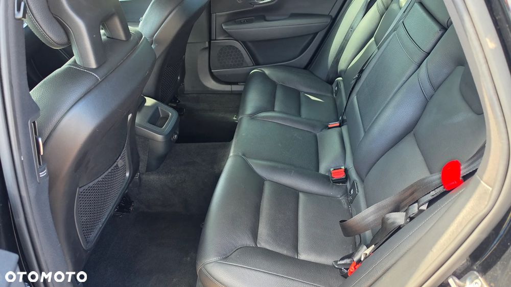 Volvo V90 D4 Geartronic Momentum - 14