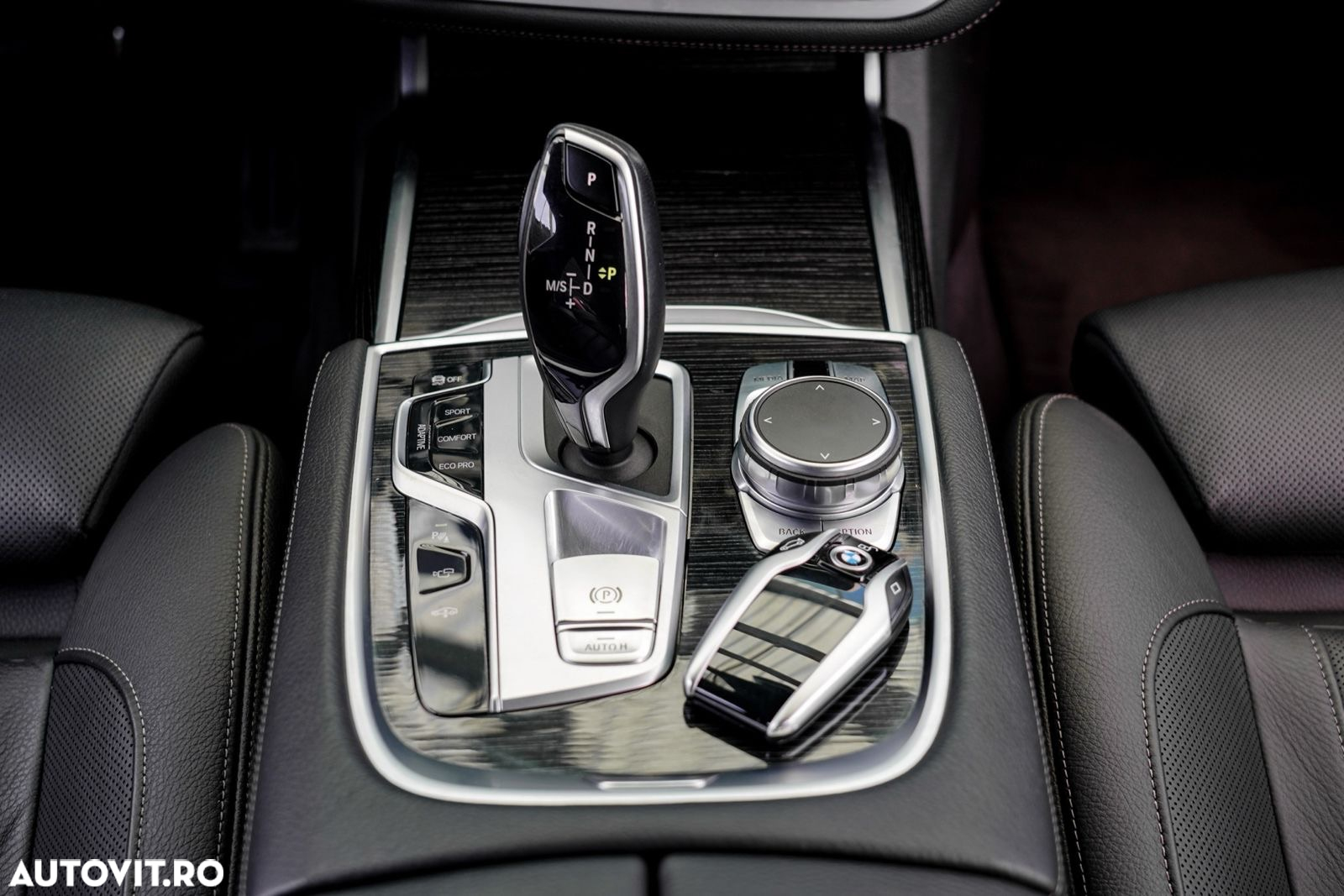 BMW Seria 7 730d - 28