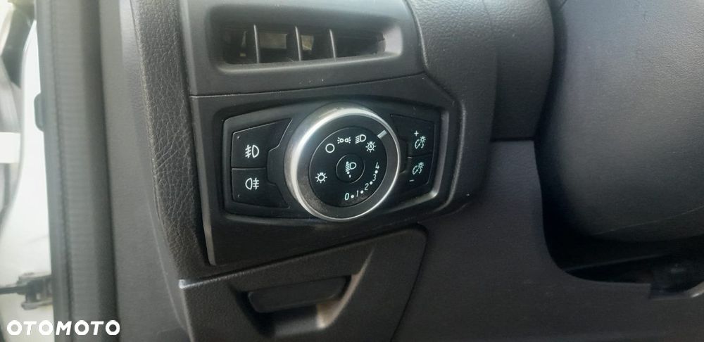 Ford Focus - 26