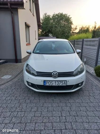 Volkswagen Golf 2.0 TDI DPF Highline - 1