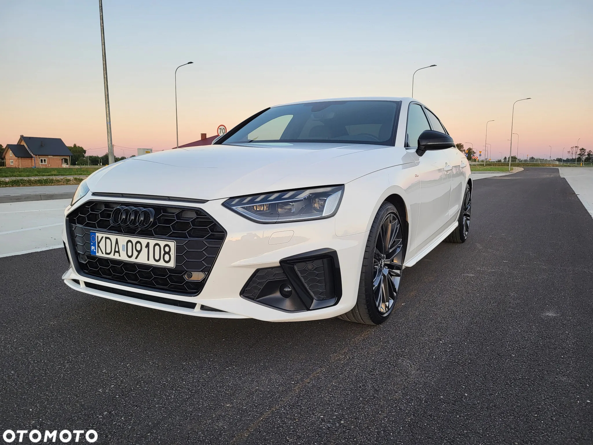 Audi A4 40 TDI S tronic S line - 2