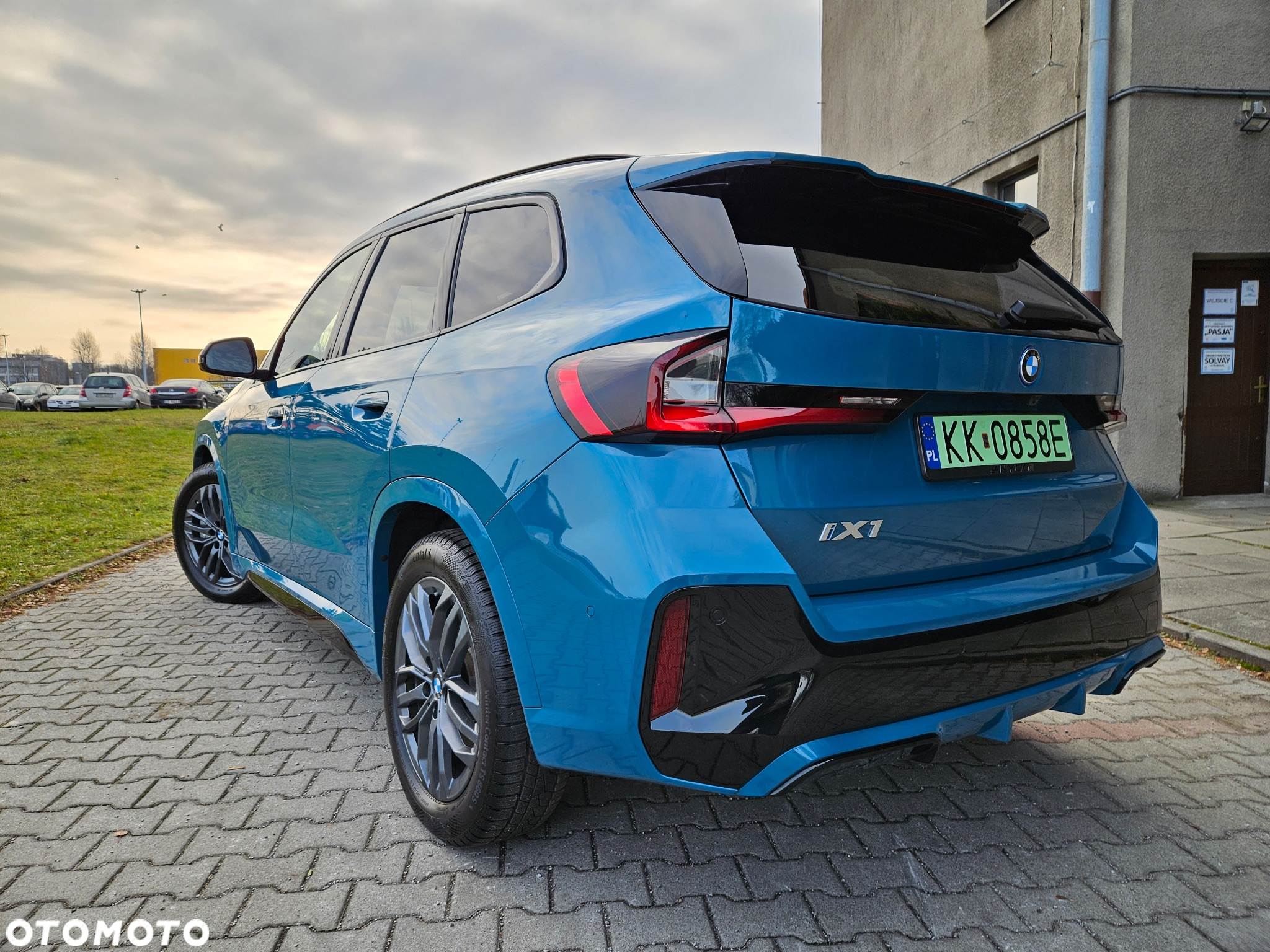 BMW iX xDrive40 76.6kWh Signature - 5