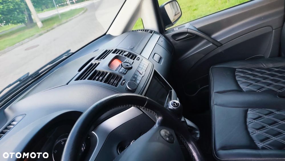 Mercedes-Benz Vito Lang SHUTTLE - 12