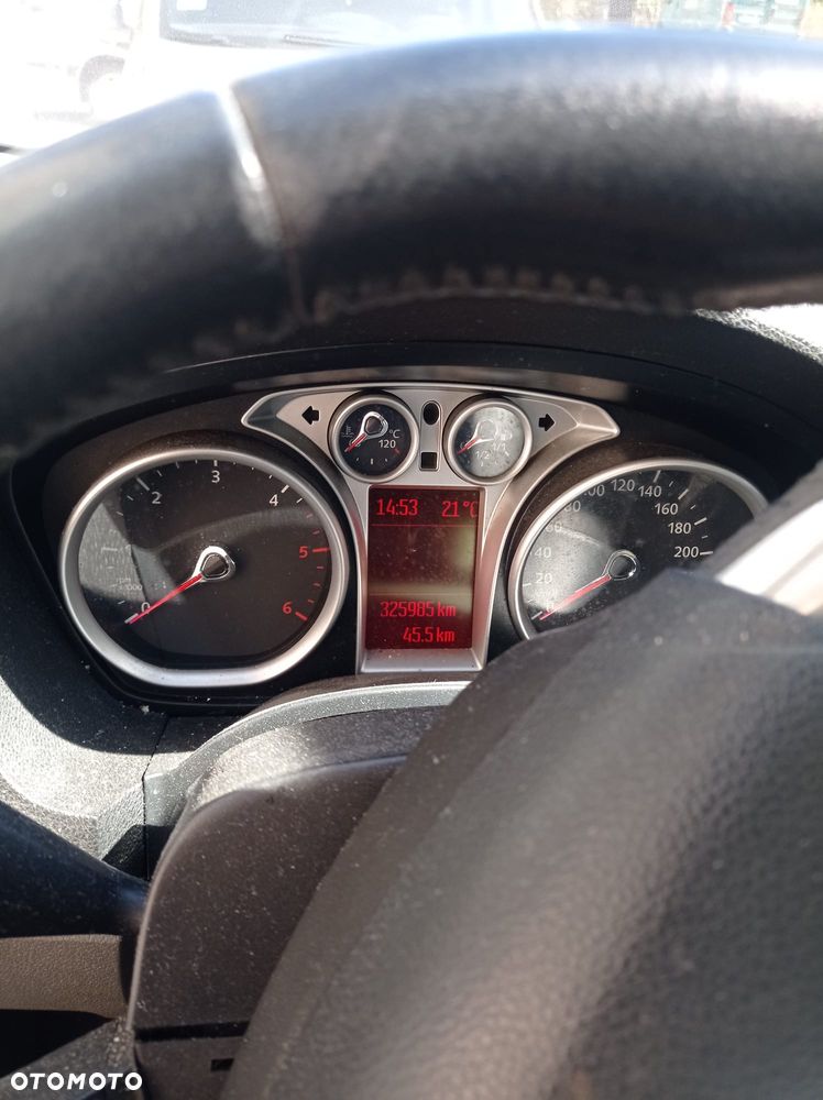 Ford Kuga 2.0 TDCi 4x4 Titanium - 5