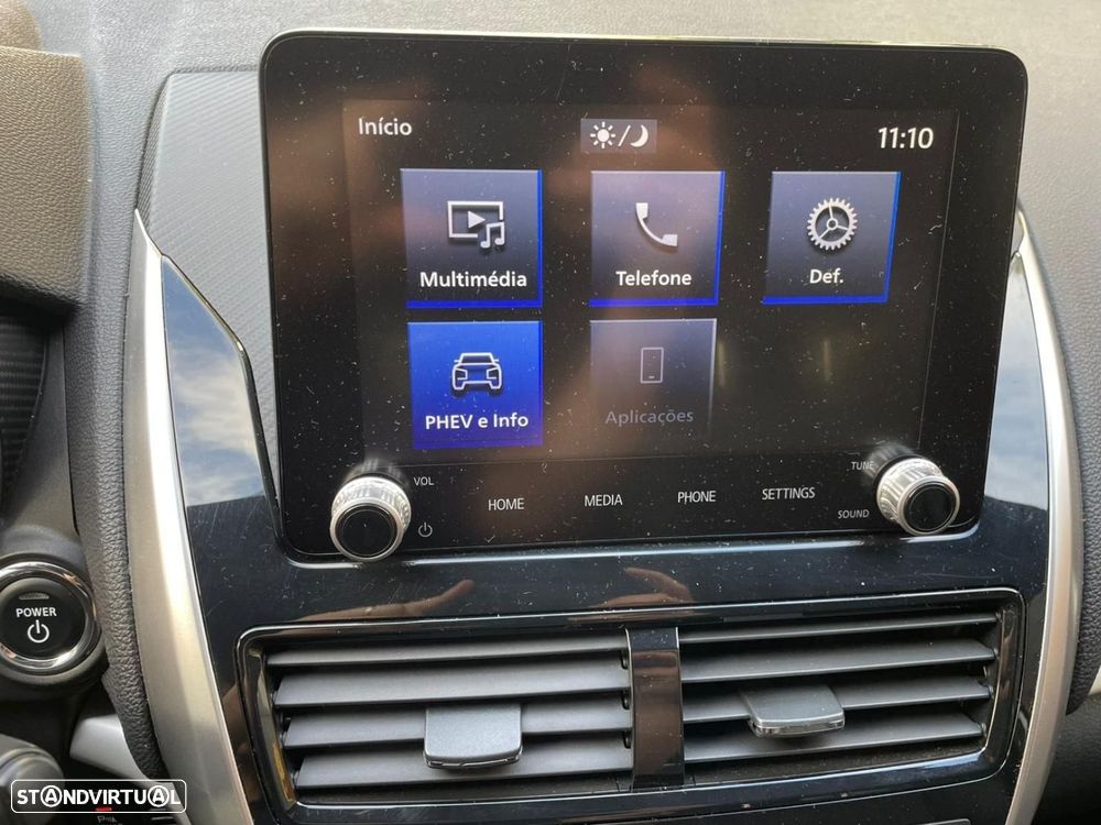 Mitsubishi Eclipse Cross - 32