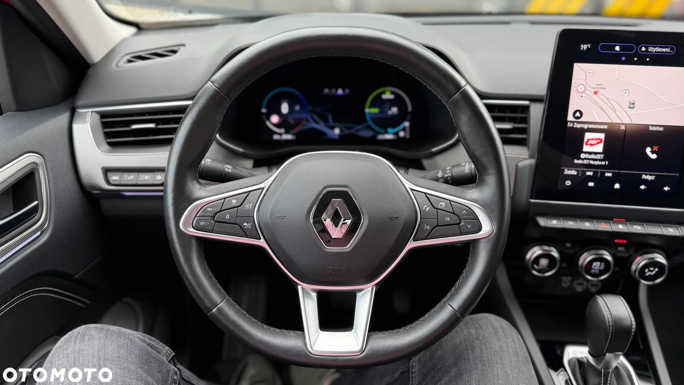 Renault Arkana 1.6 E-TECH Intens MMT - 11