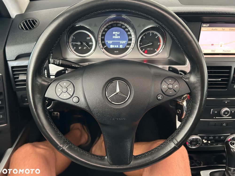 Mercedes-Benz GLK 350 CDI DPF 4Matic 7G-TRONIC SPORT EDITION - 32