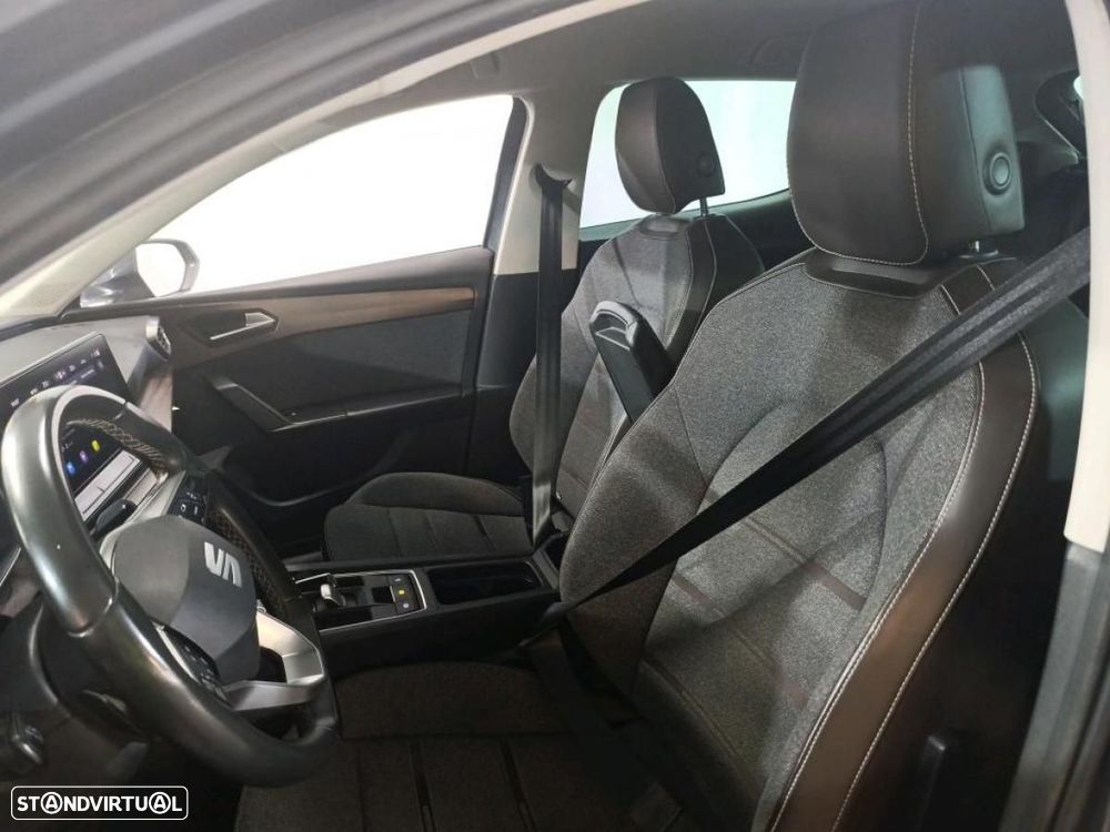 SEAT Leon 1.4 e-Hybrid Xcellence DSG - 4
