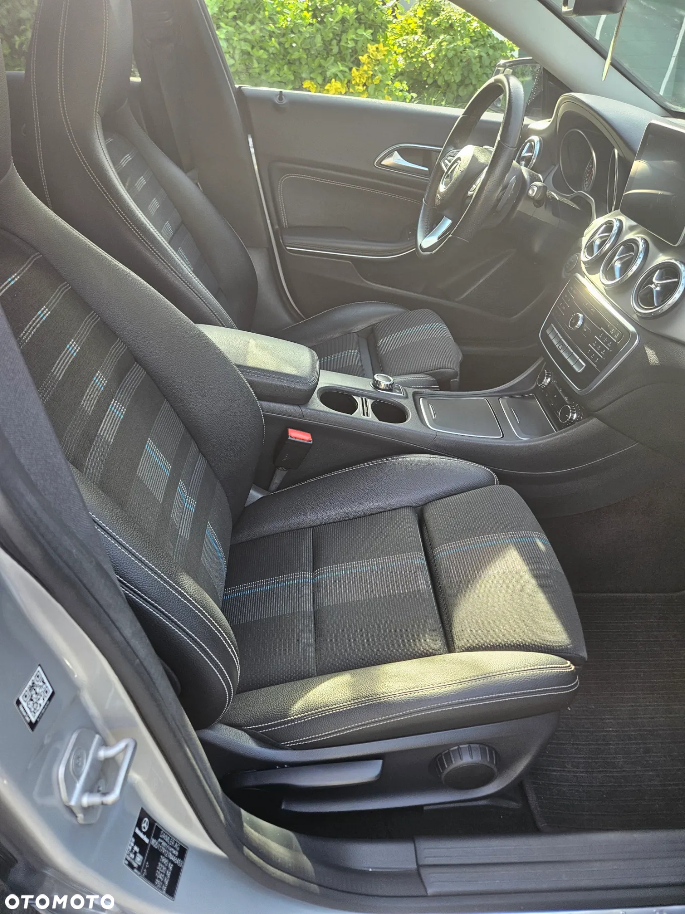 Mercedes-Benz CLA Shooting Brake 180 d 7G-DCT AMG Line - 7