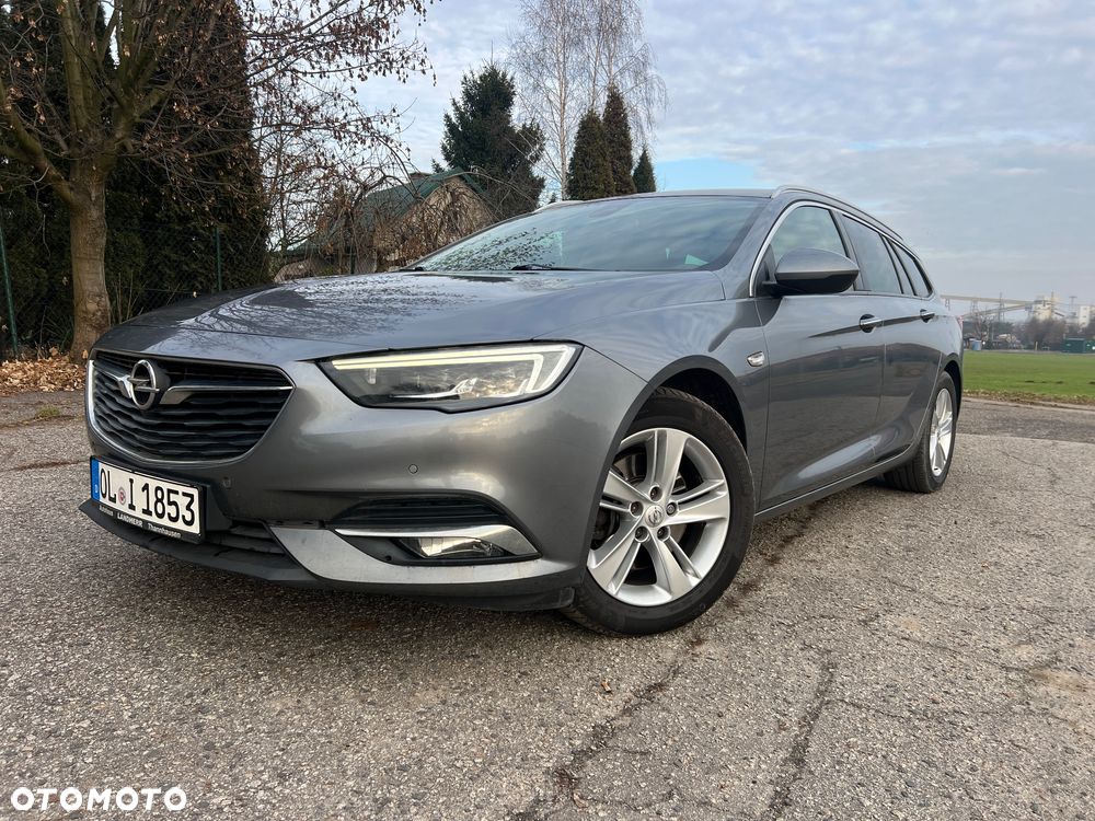 Opel Insignia - 22