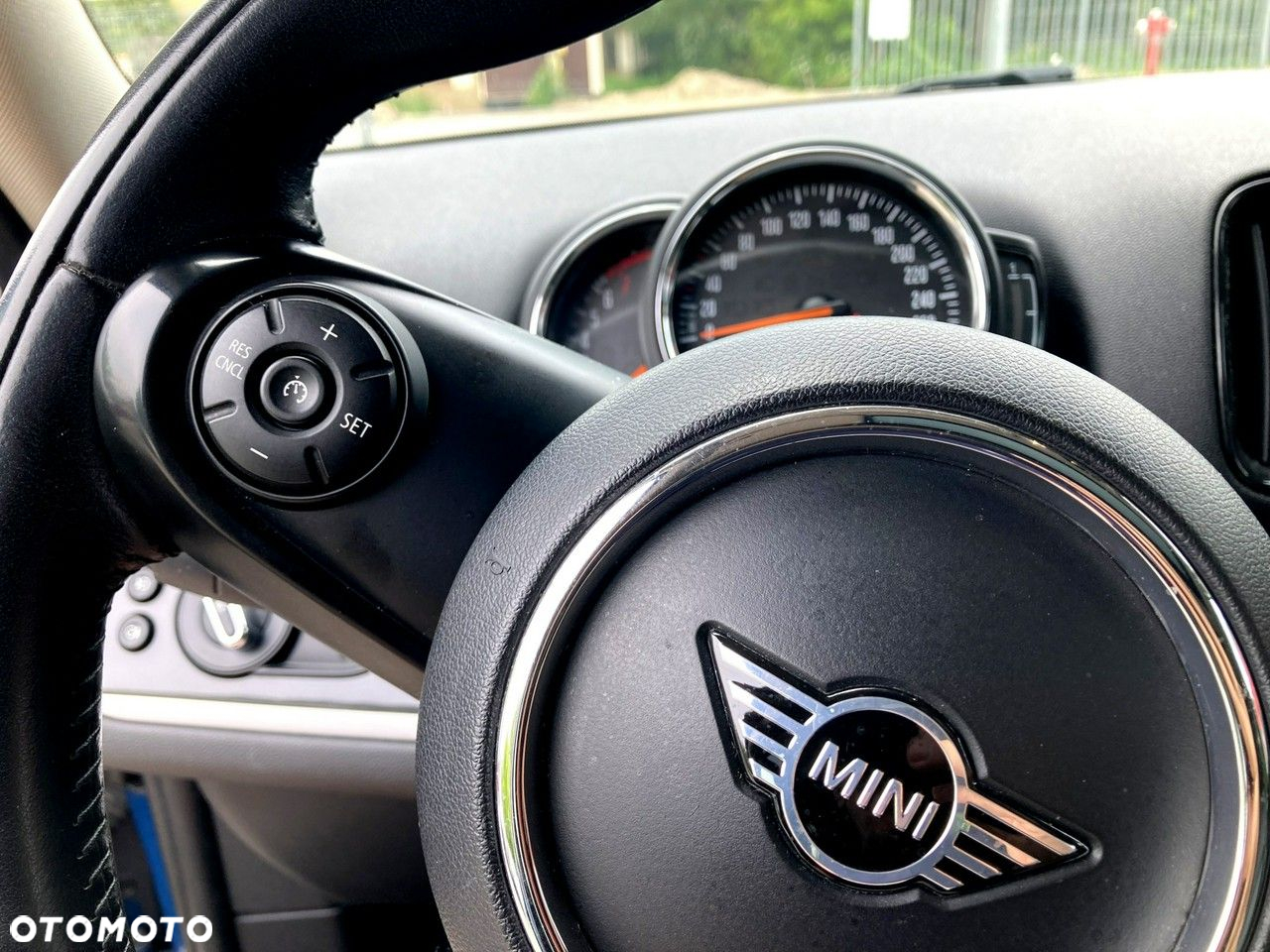 MINI Countryman - 18