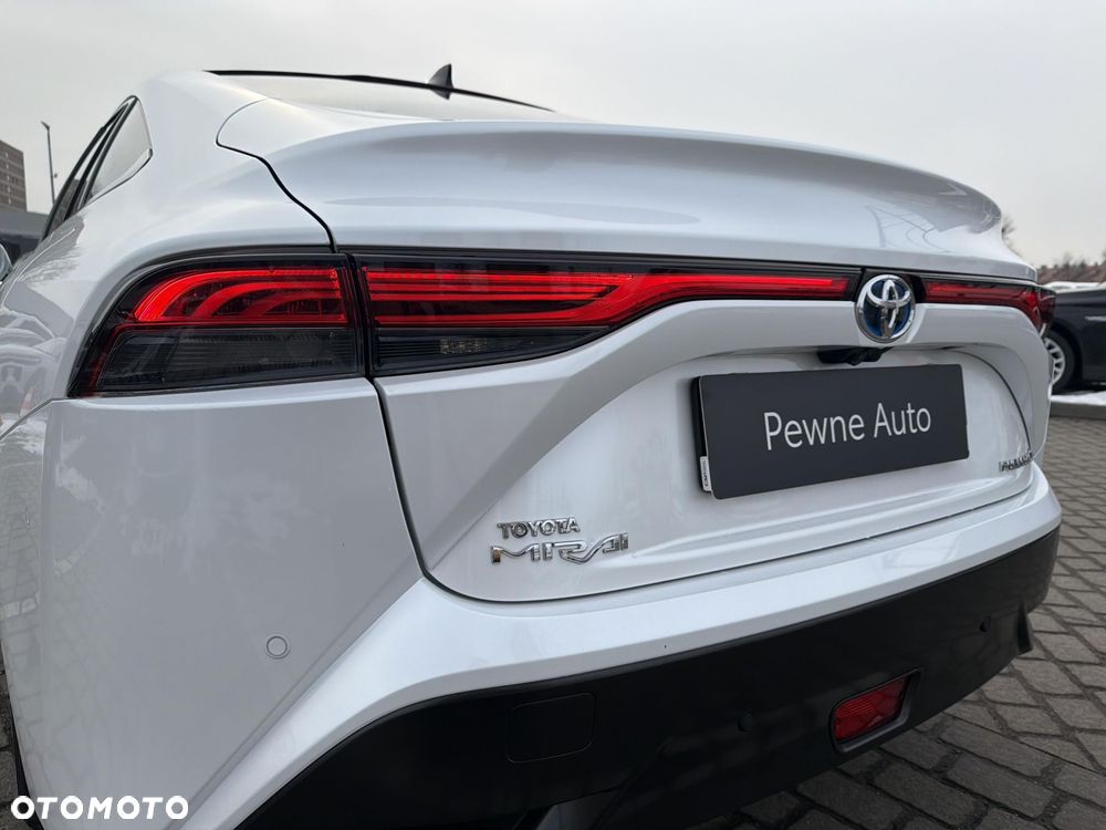 Toyota Mirai Executive - 10