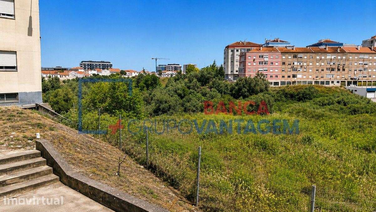 Terreno Avenida Madre Andaluz - Santarém - Grande imagem: 4/6