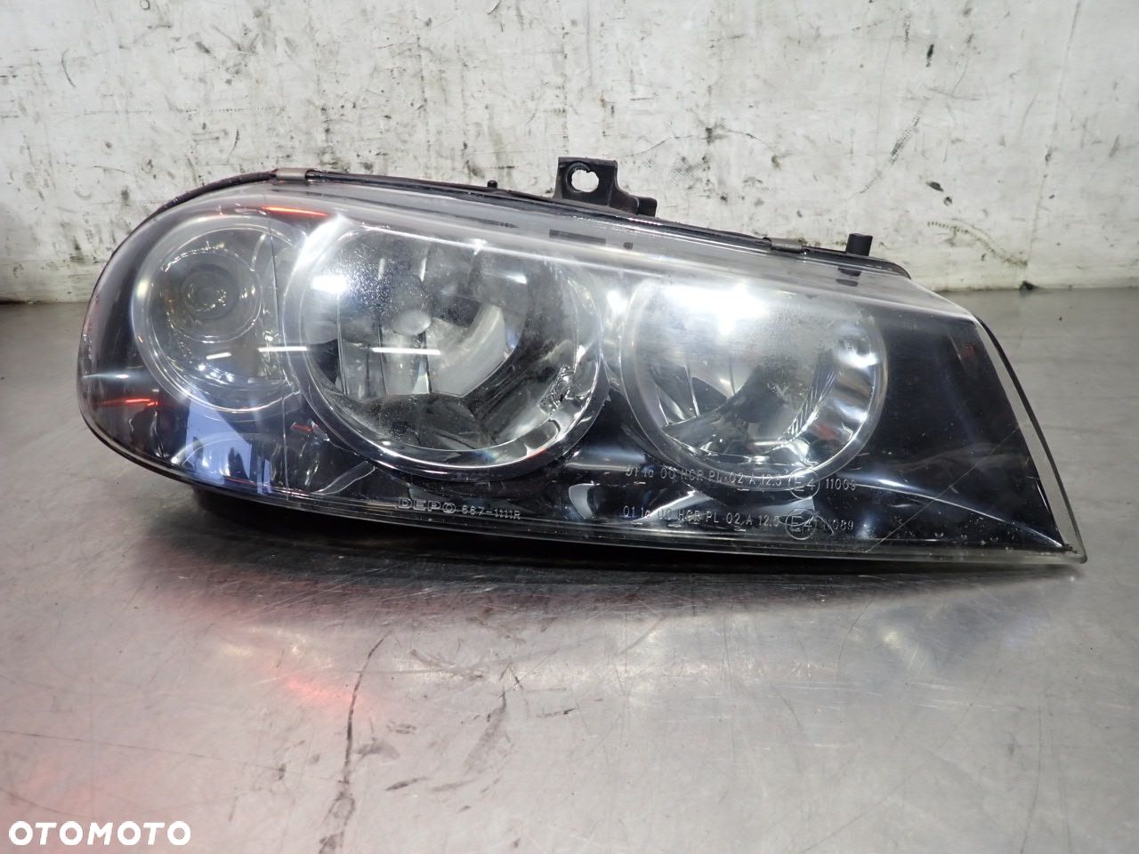 LAMPA PRAWA PRZEDNIA ALFA ROMEO 156 1.9 - 1