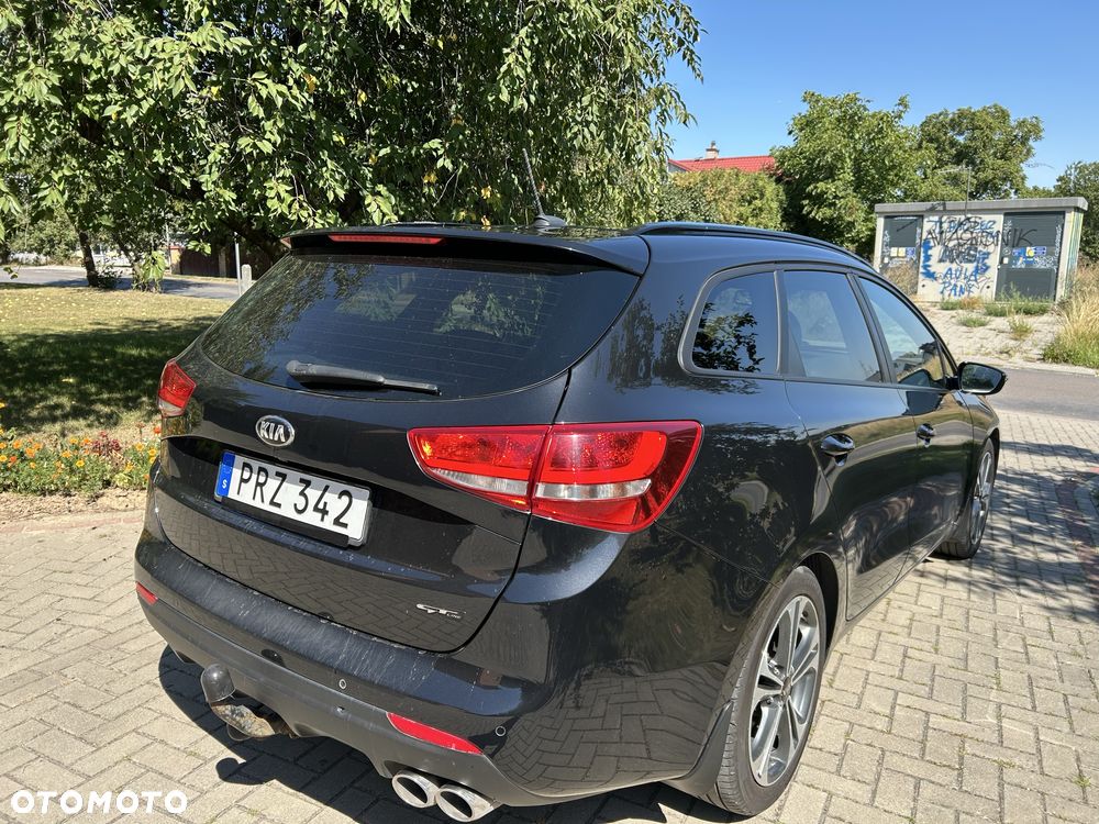 Kia Ceed - 3