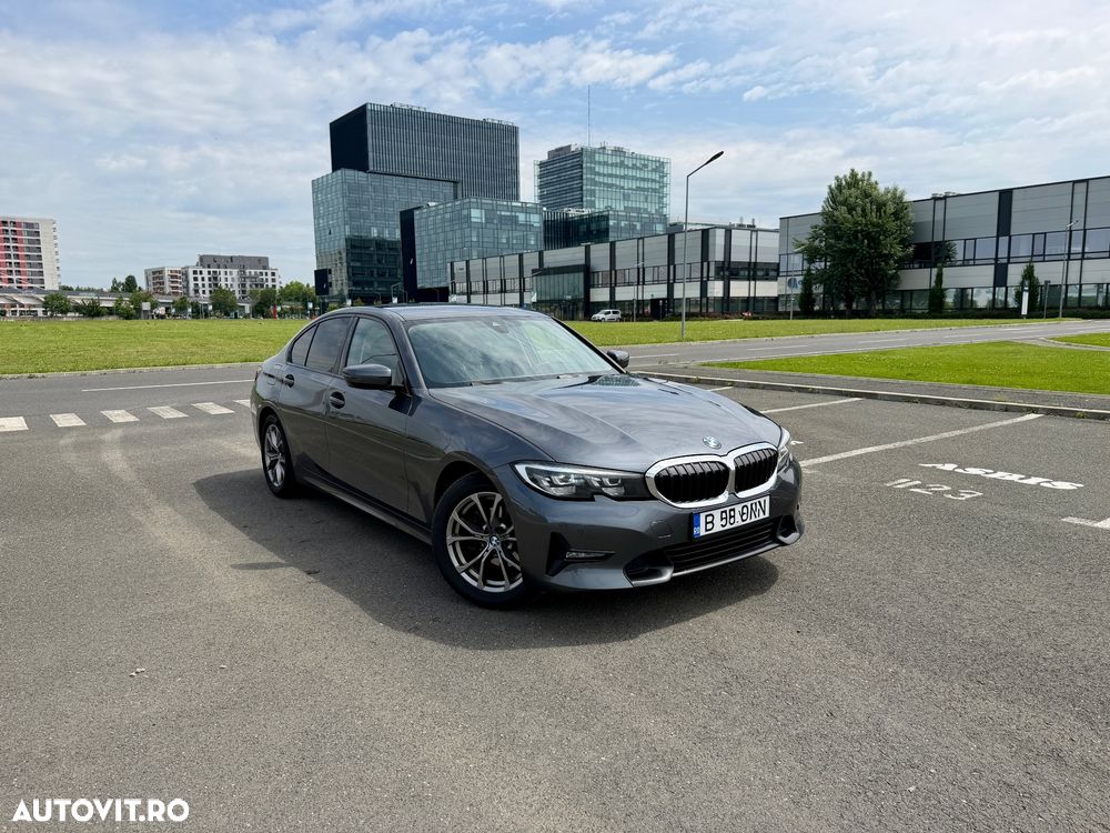 BMW Seria 3 318d Aut. Sport Line - 9