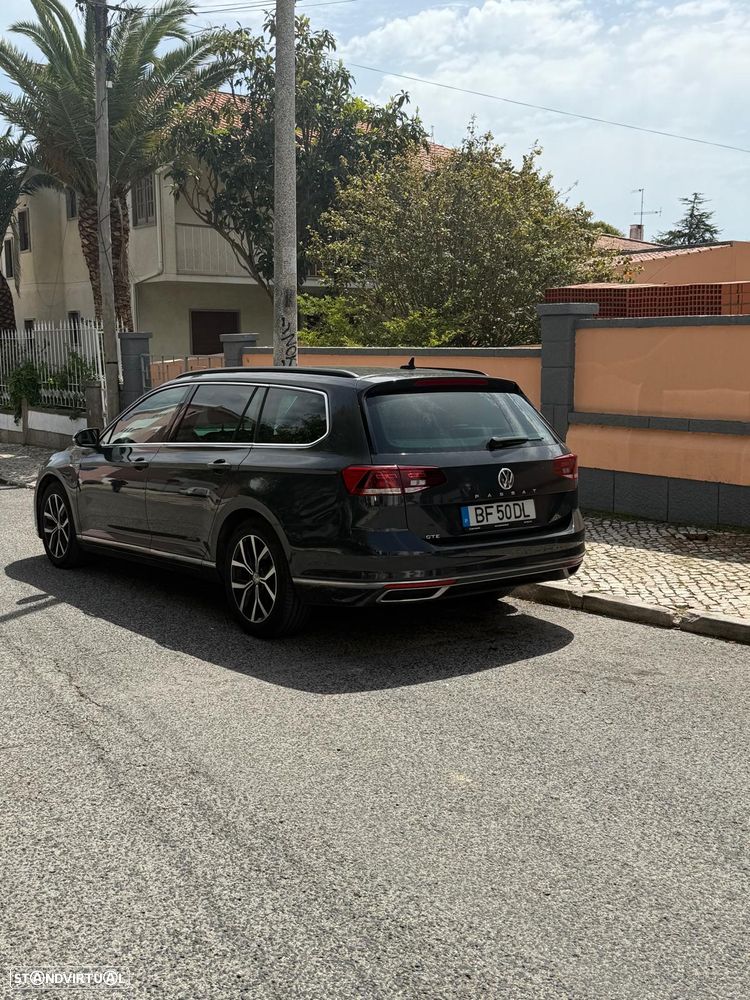 VW Passat Variant - 2