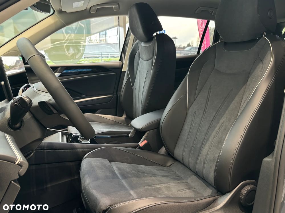 Volkswagen Tiguan 2.0 TSI 4Mot Elegance DSG - 13