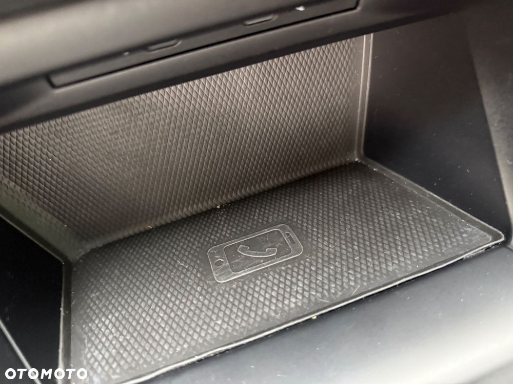 Volkswagen Golf Variant - 18