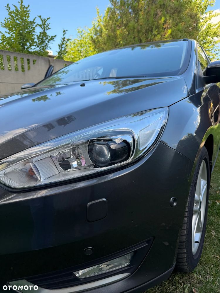 Ford Focus 1.5 EcoBoost Titanium ASS - 2