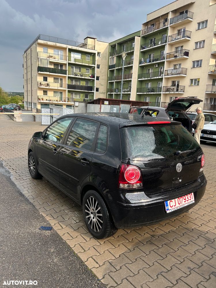 Volkswagen Polo - 4