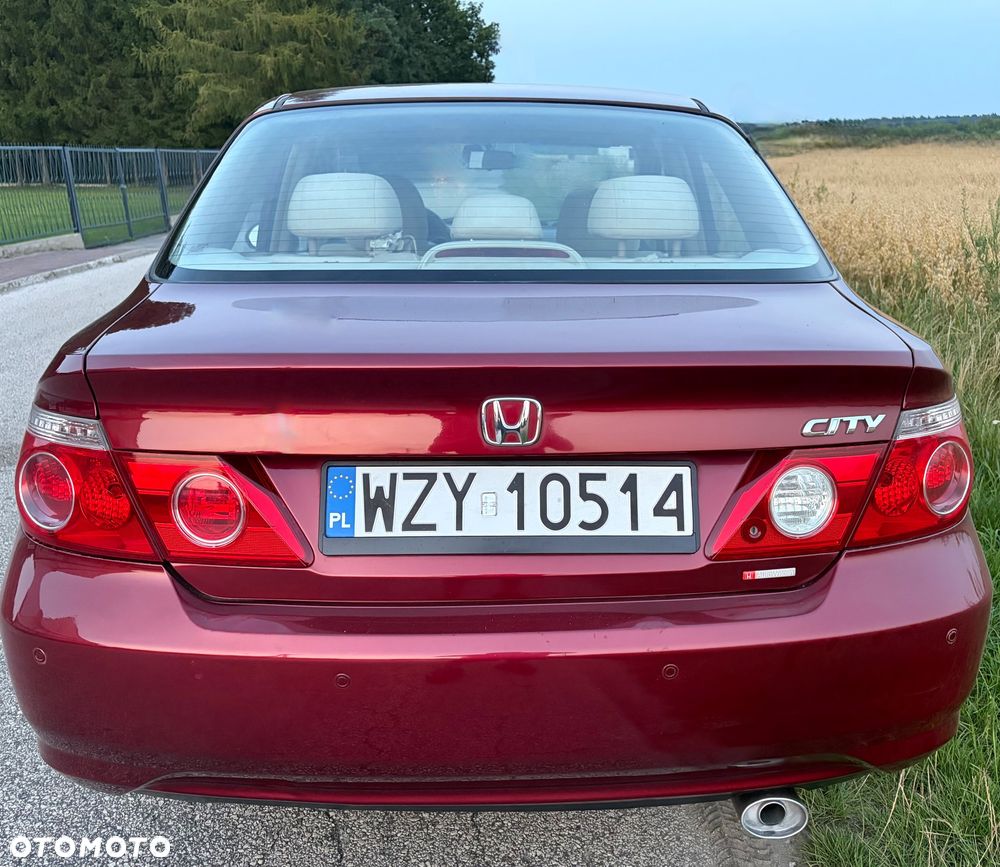 Honda City 1.4 Comfort - 9