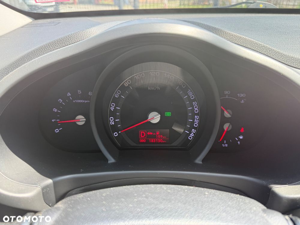 Kia Sportage - 12