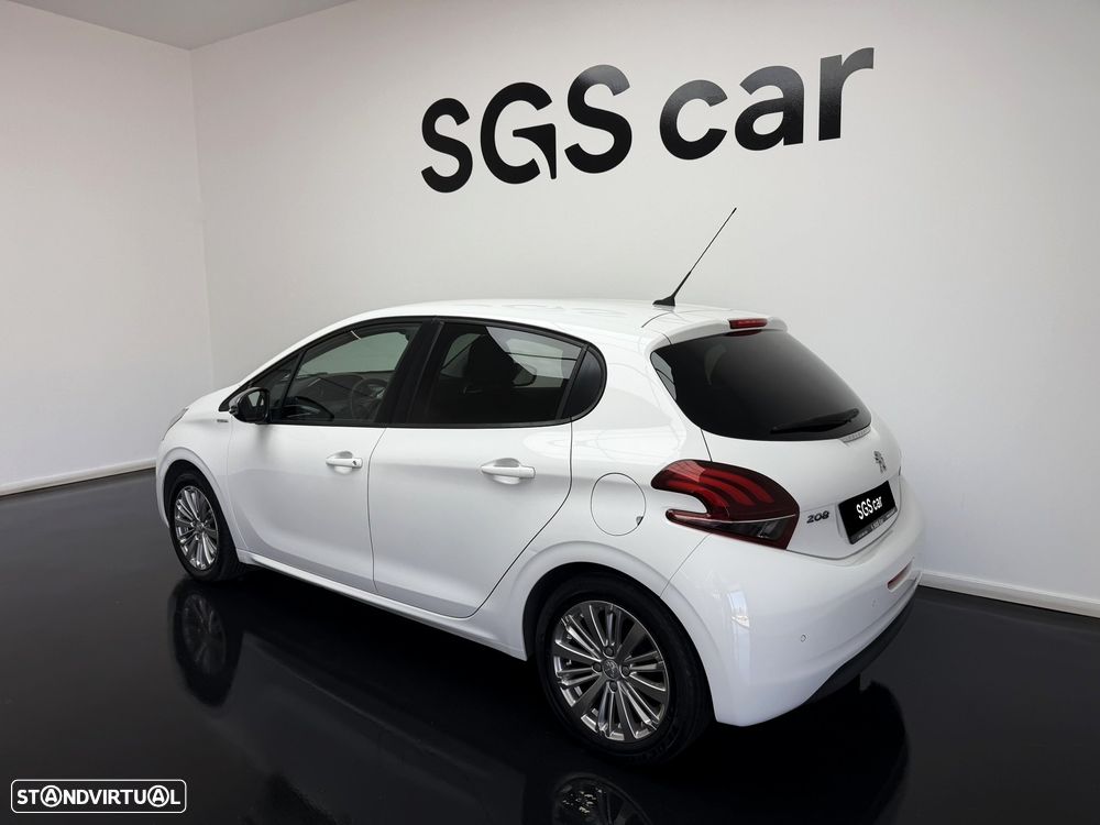 Peugeot 208 1.2 PureTech Style - 4
