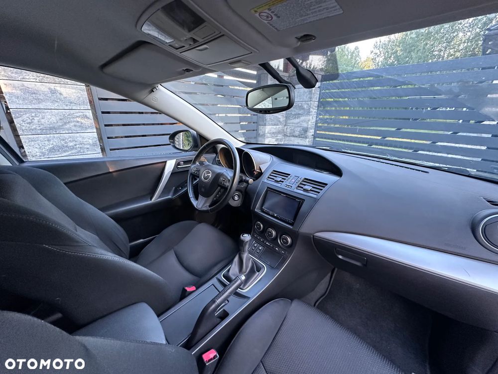 Mazda 3 - 16
