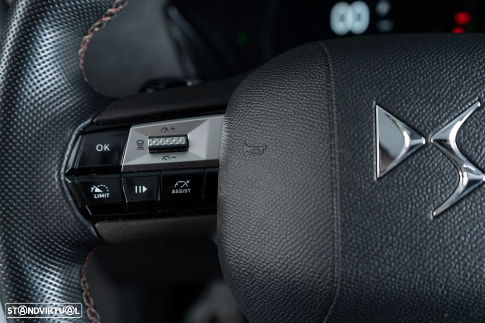 DS DS4 1.2 PureTech Performance Line EAT8 - 26