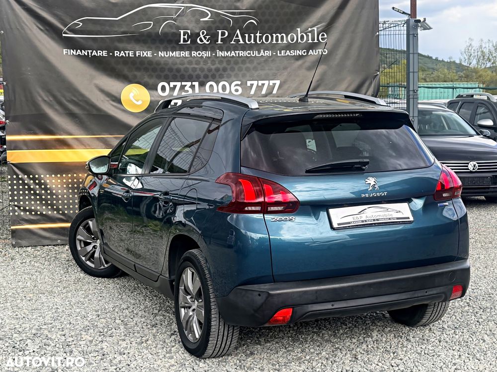 Peugeot 2008 PureTech 82 Style - 4