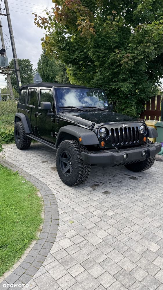 Jeep Wrangler - 28