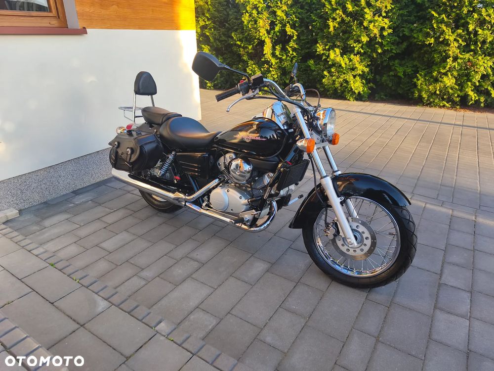 Honda Shadow - 1