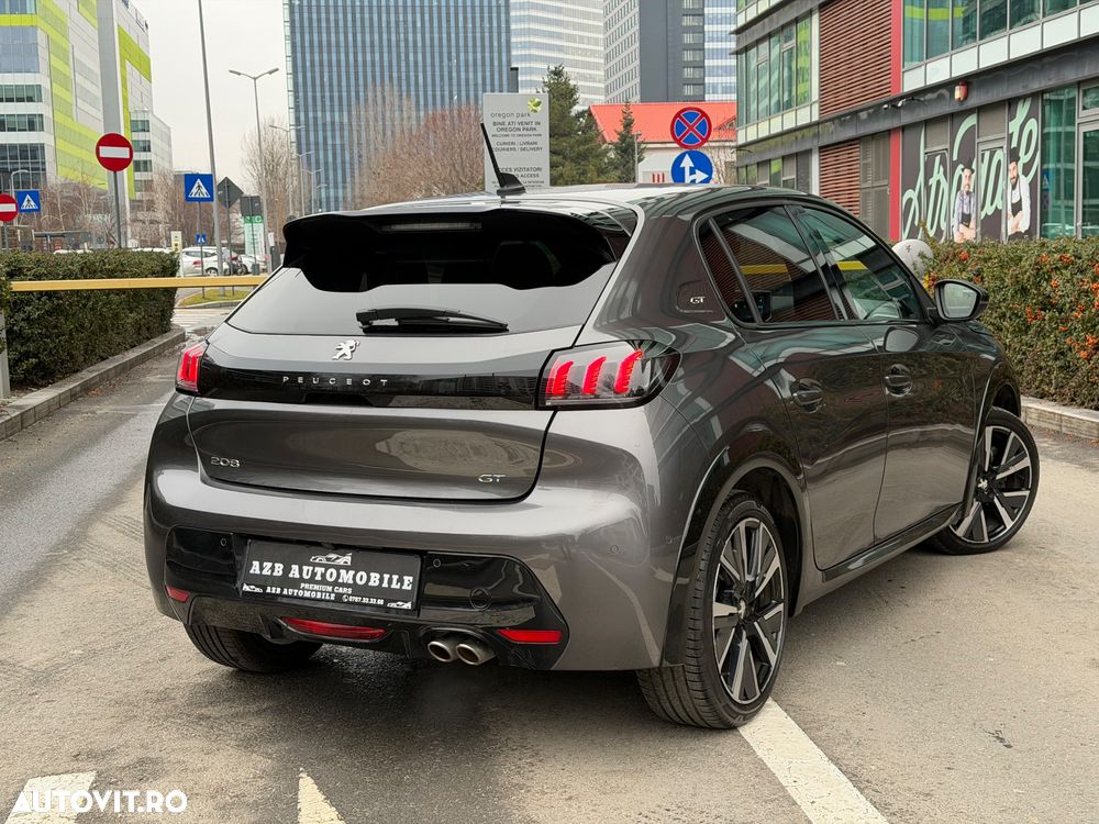 Peugeot 208 PureTech 130 EAT8 GT Pack - 4