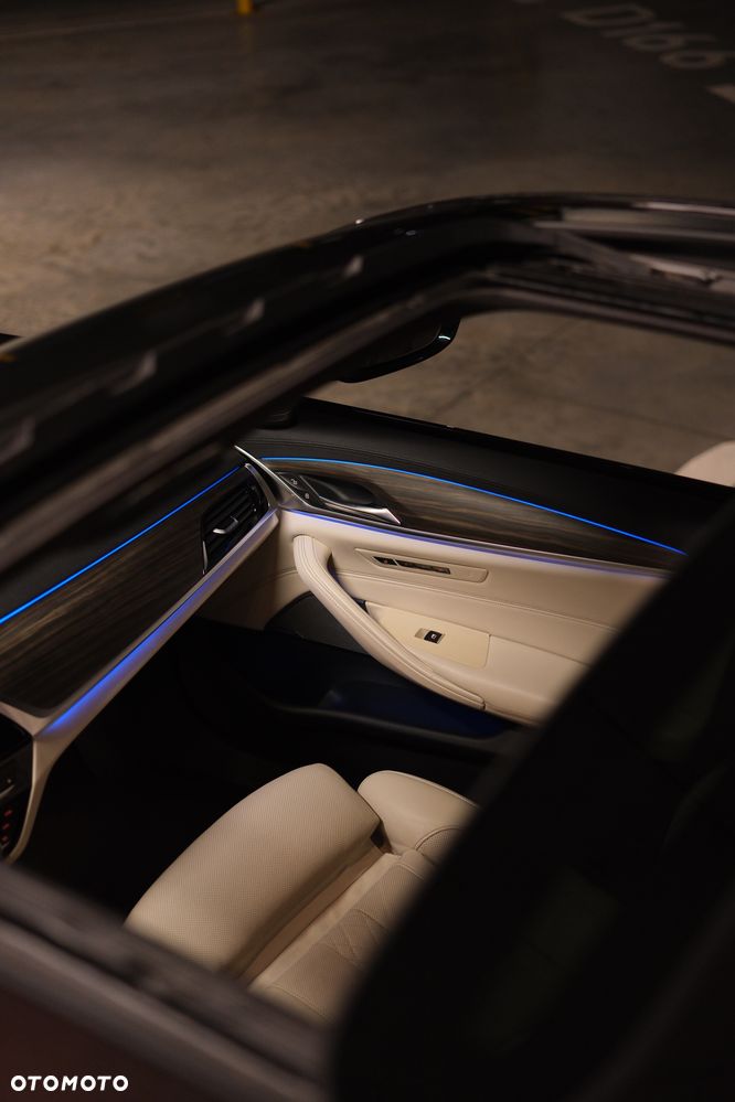 BMW Seria 5 520d xDrive MHEV M Sport sport - 15