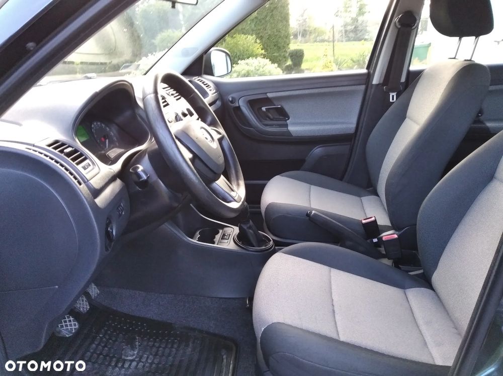 Skoda Fabia 1.4 16V Active Plus - 21